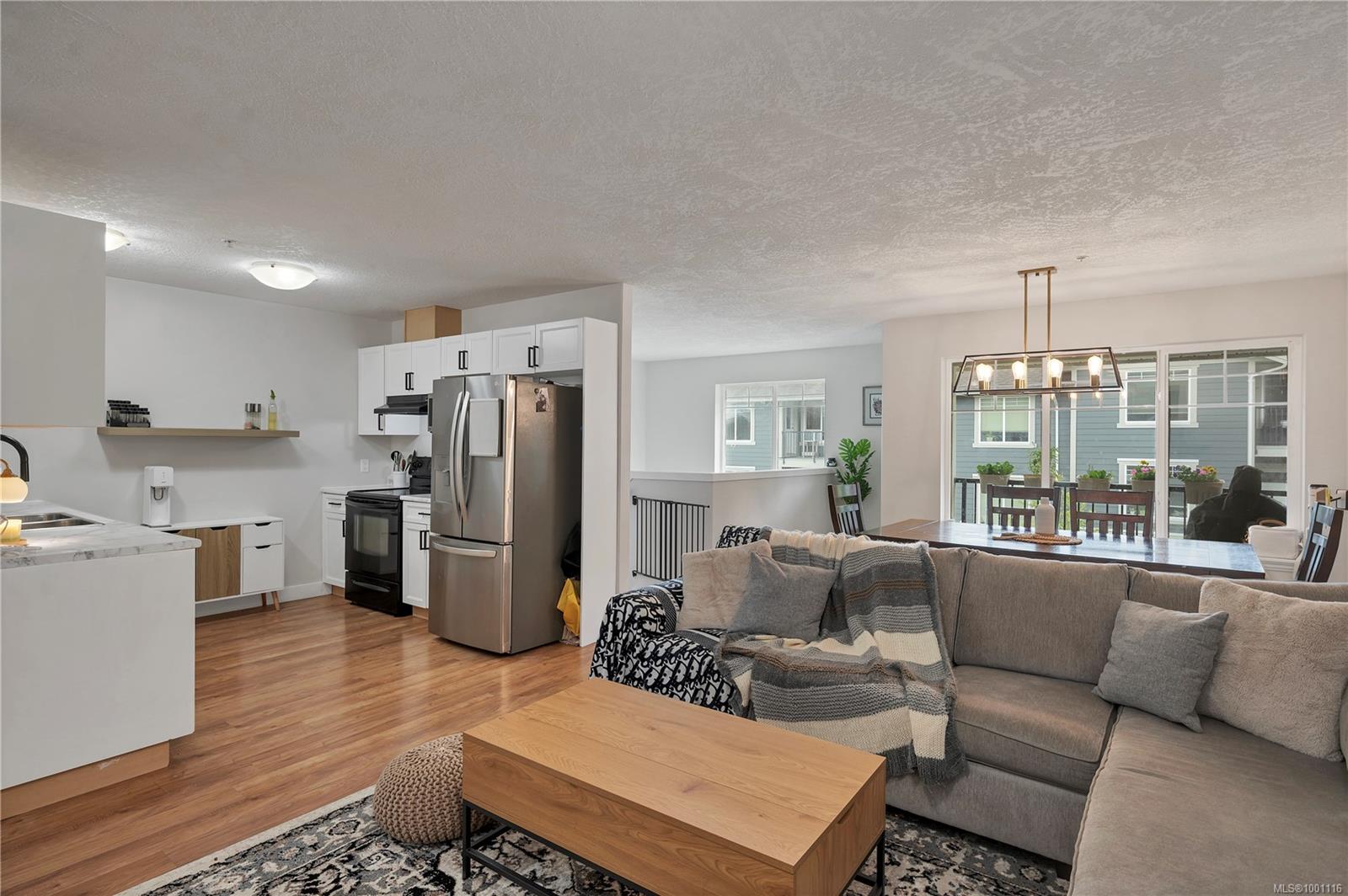 $499,900 - 701 Hilchey Rd<br>British Columbia, V9W 0A2