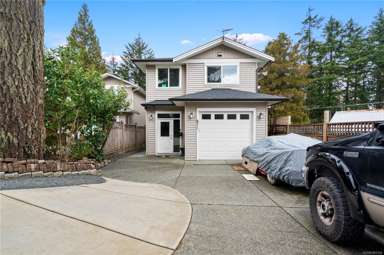 671 Bowen Rd, Na Central Nanaimo real estate property for sale in Nanaimo British Columbia, V9R 2A3