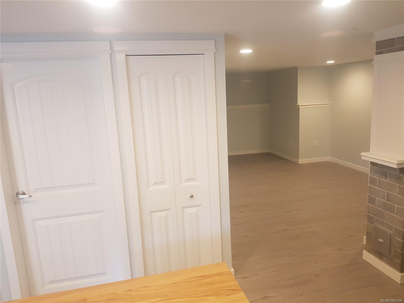$824,900 - 308 Harewood Rd<br>British Columbia, V9R 2Z2
