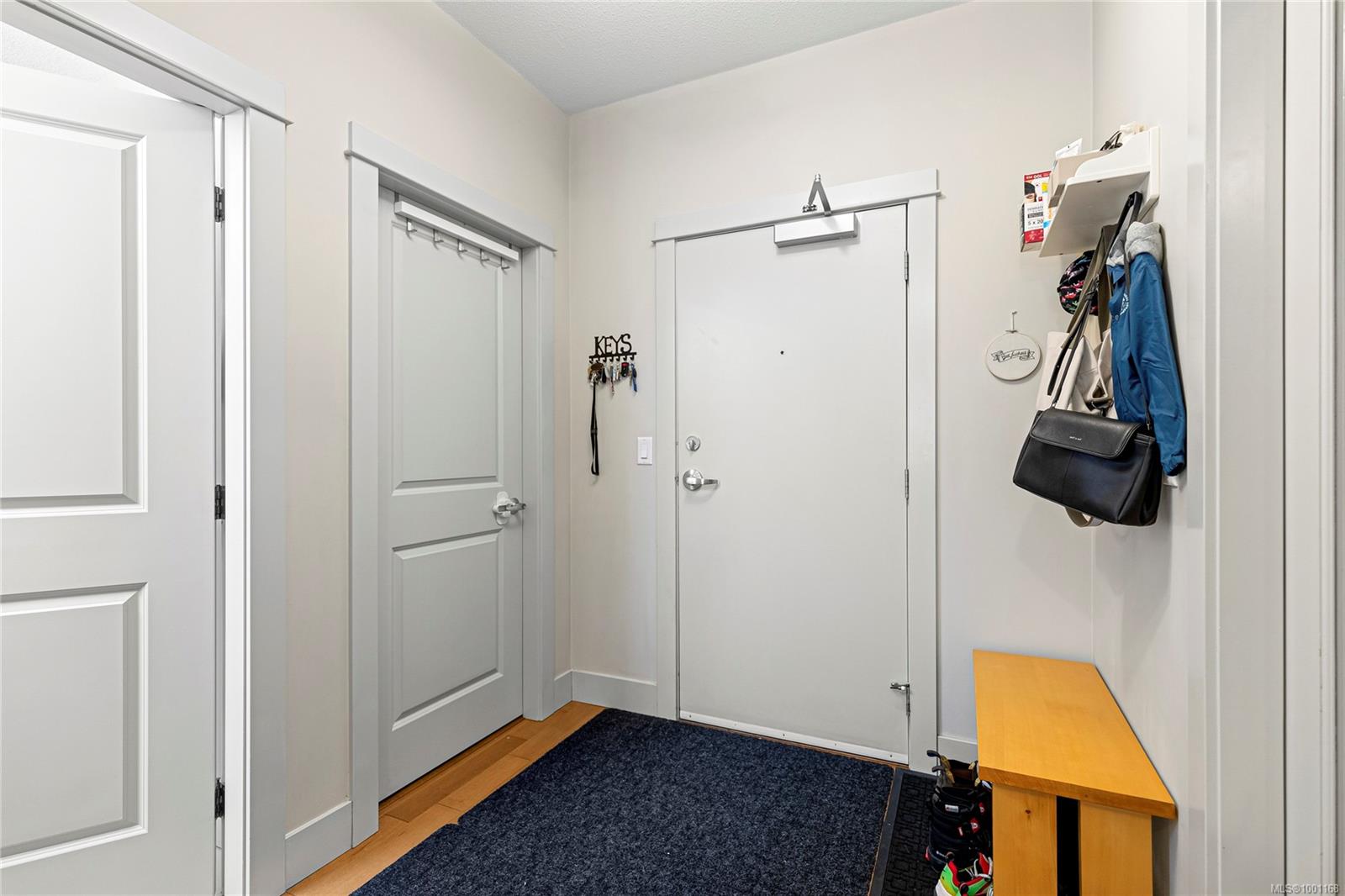 $499,900 - 6310 McRobb Ave<br>British Columbia, V9V 1W8