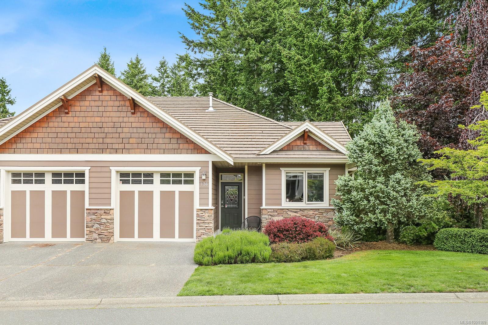 $685,000 - 2315 Suffolk Cres<br>British Columbia, V9N 3Z4