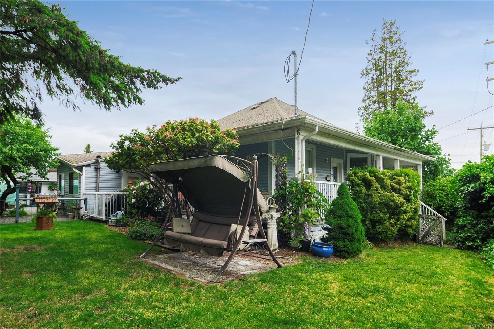 762 Albert St, Na Old City real estate property for sale in Nanaimo British Columbia, V9R 2W5