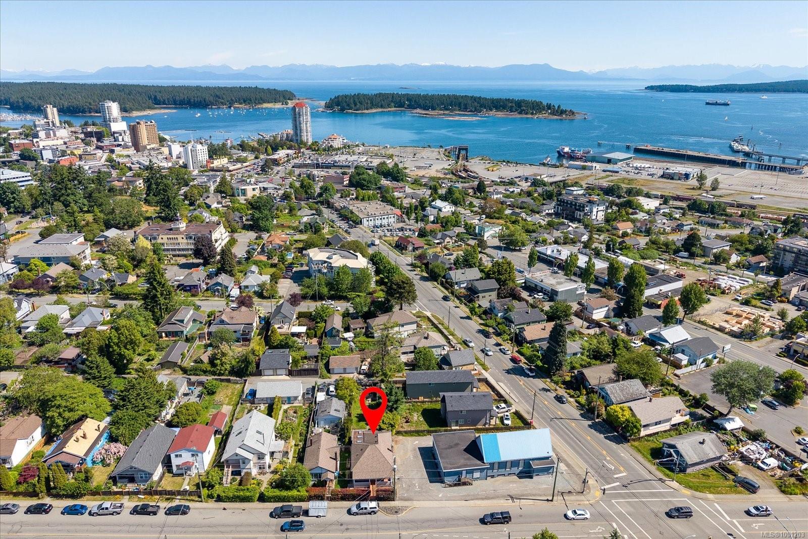 $575,000 - 650 Milton St<br>British Columbia, V9R 2L5