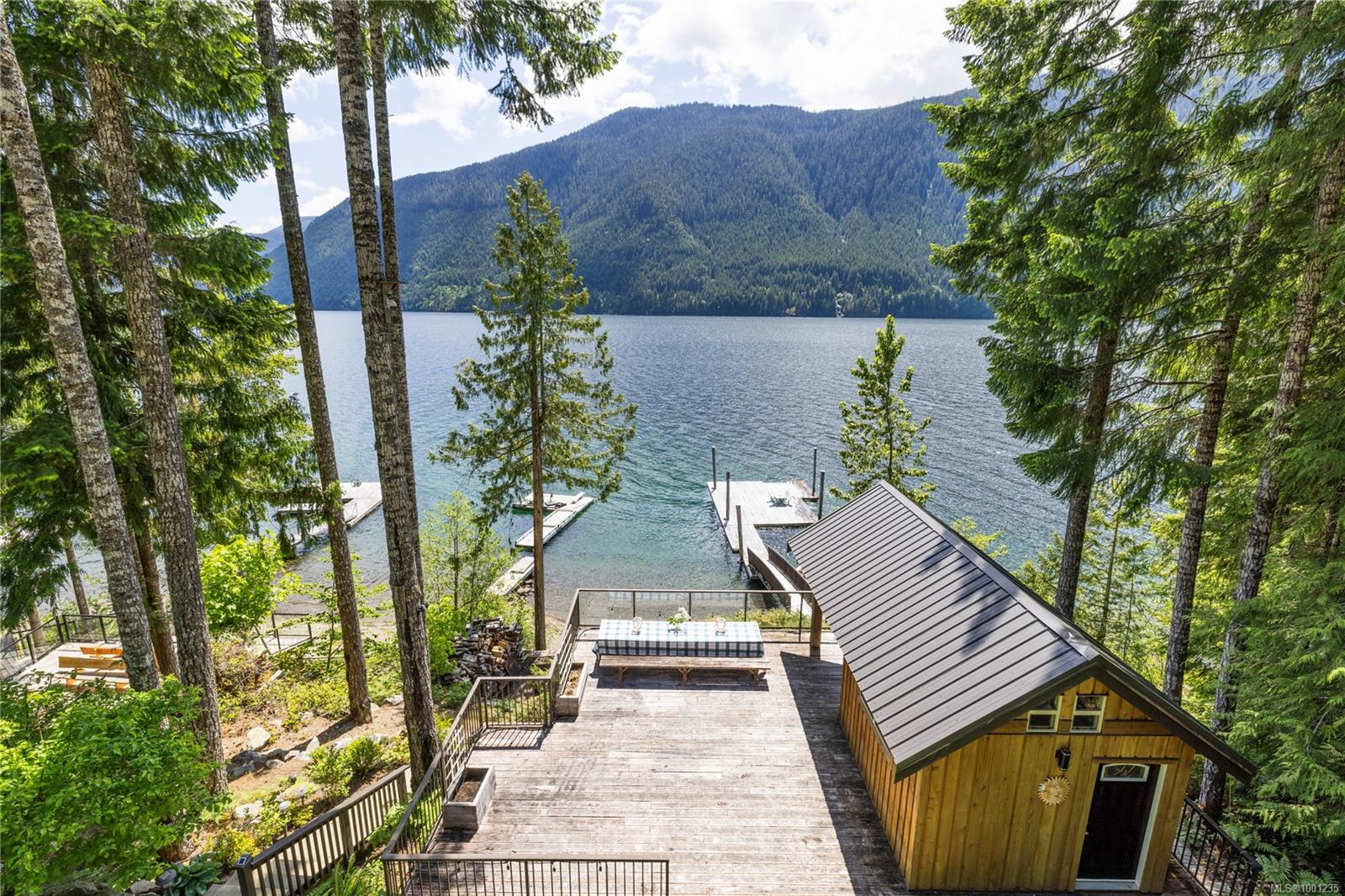 18550 Pacific Rim Hwy, (PA Sproat Lake) Port Alberni British Columbia, V9Y 8Z9 $1,795,000