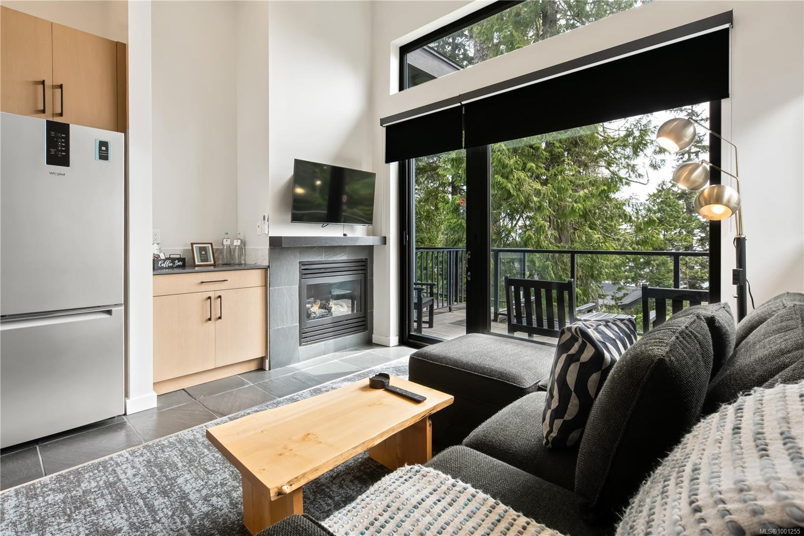 $300,000 - 596 Marine Dr<br>Ucluelet, British Columbia, V0R 3A0