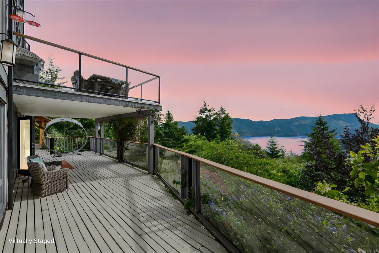 $1,950,000 - 6491 Pacific Dr<br>British Columbia, V9L 5S5