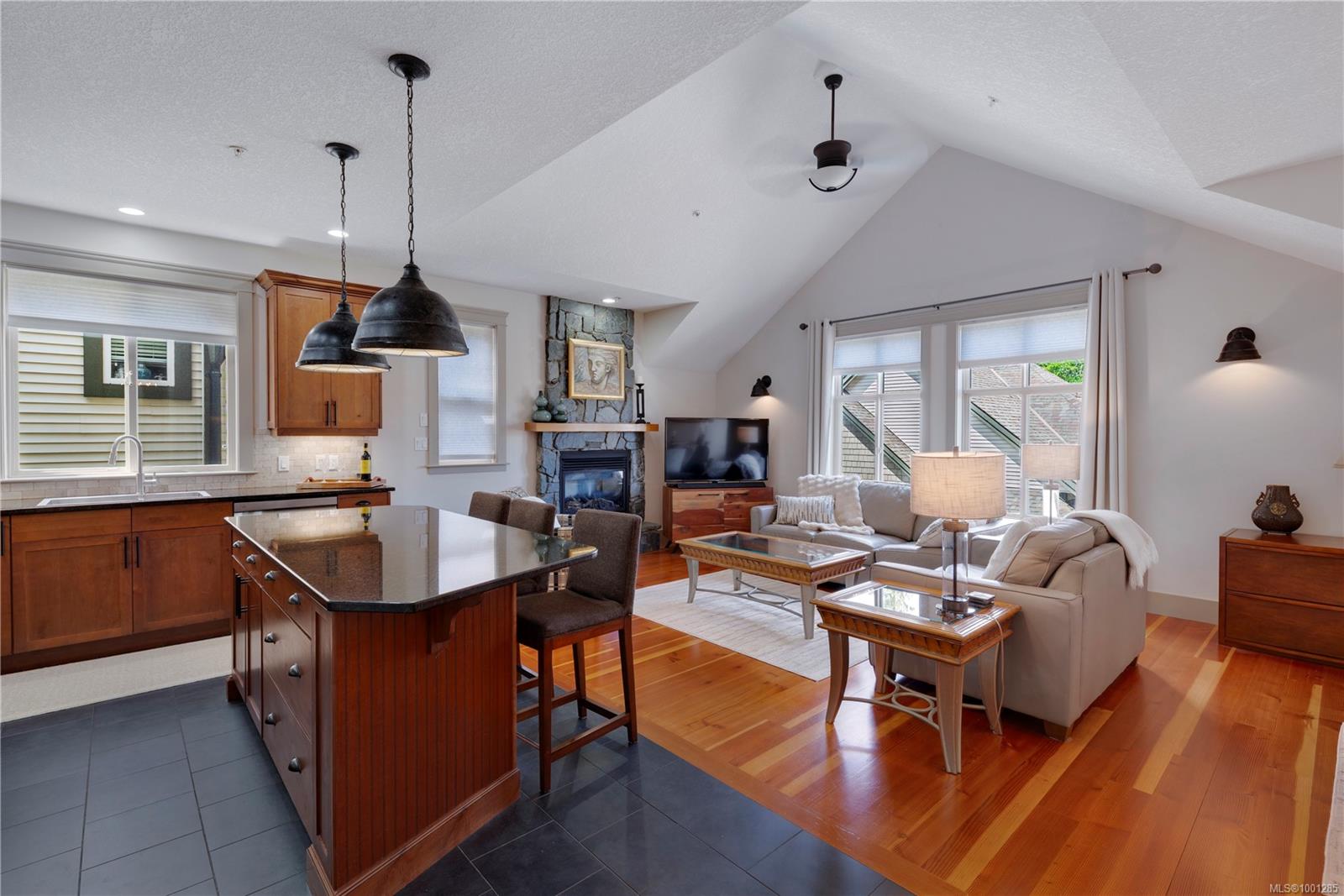 $687,000 - 4808 Bridgewood Close<br>British Columbia, V9V 0A1