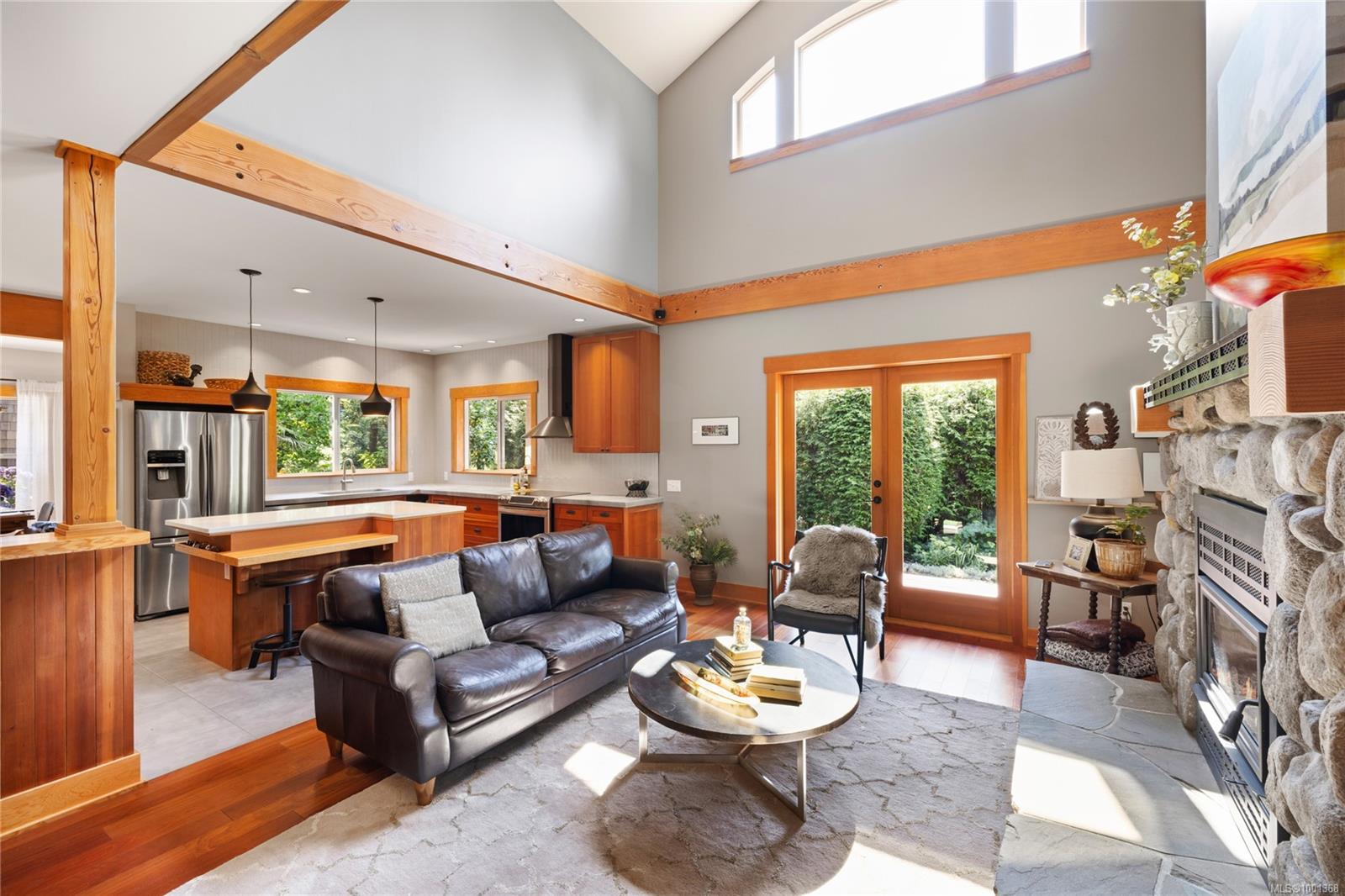 $1,290,000 - 2060 Bel Oak Dr<br>British Columbia, V9P 9E9