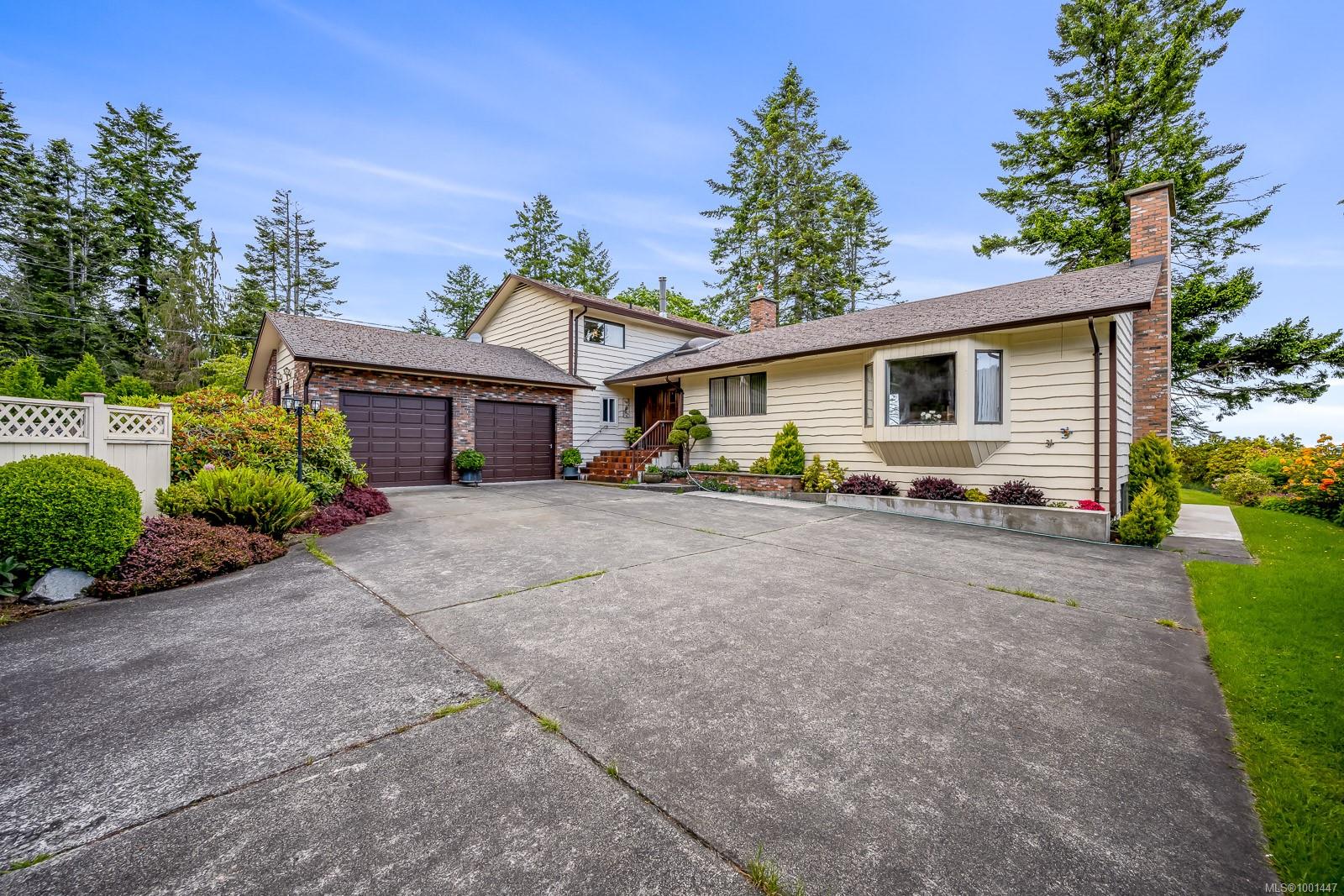 $2,350,000 - 2376 Seabank Rd<br>British Columbia, V9J 1X5