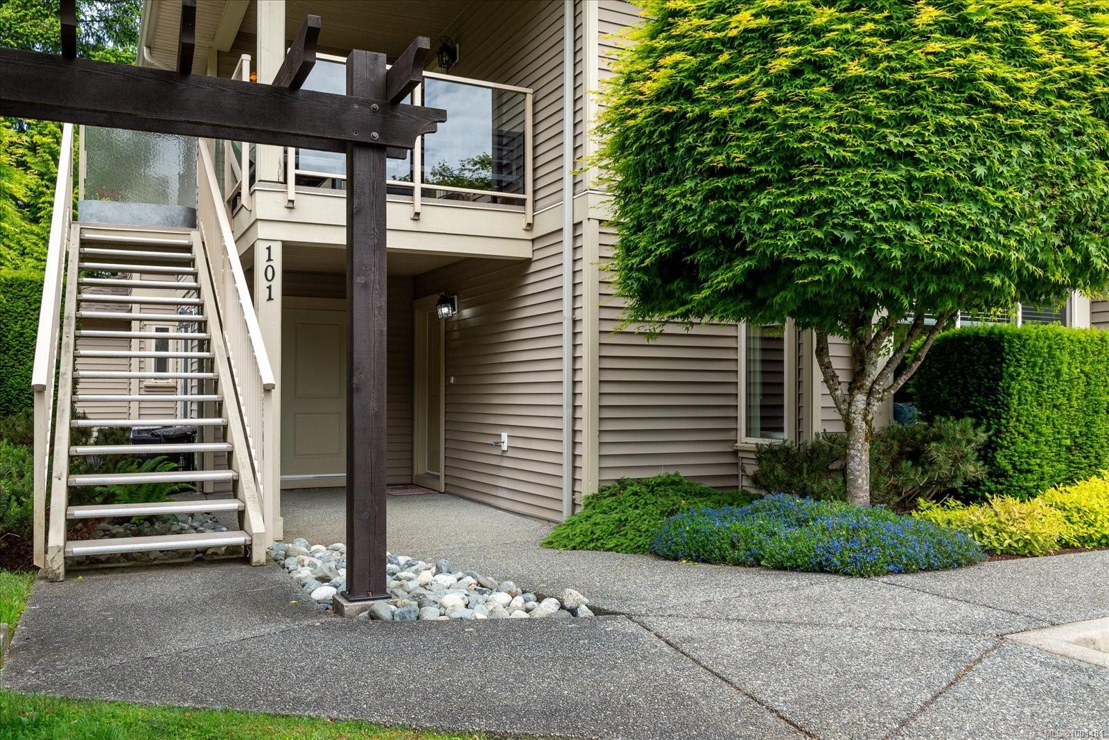 $535,000 - 4454 Hedgestone Pl<br>British Columbia, V9T 0E6