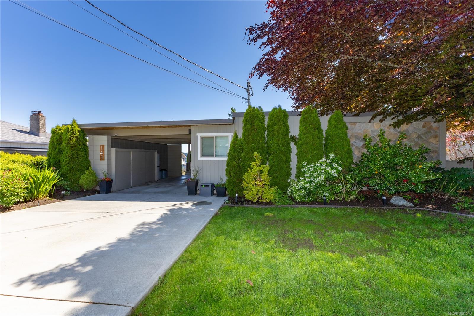 $1,019,000 - 141 Thulin St<br>British Columbia, V9W 2K4