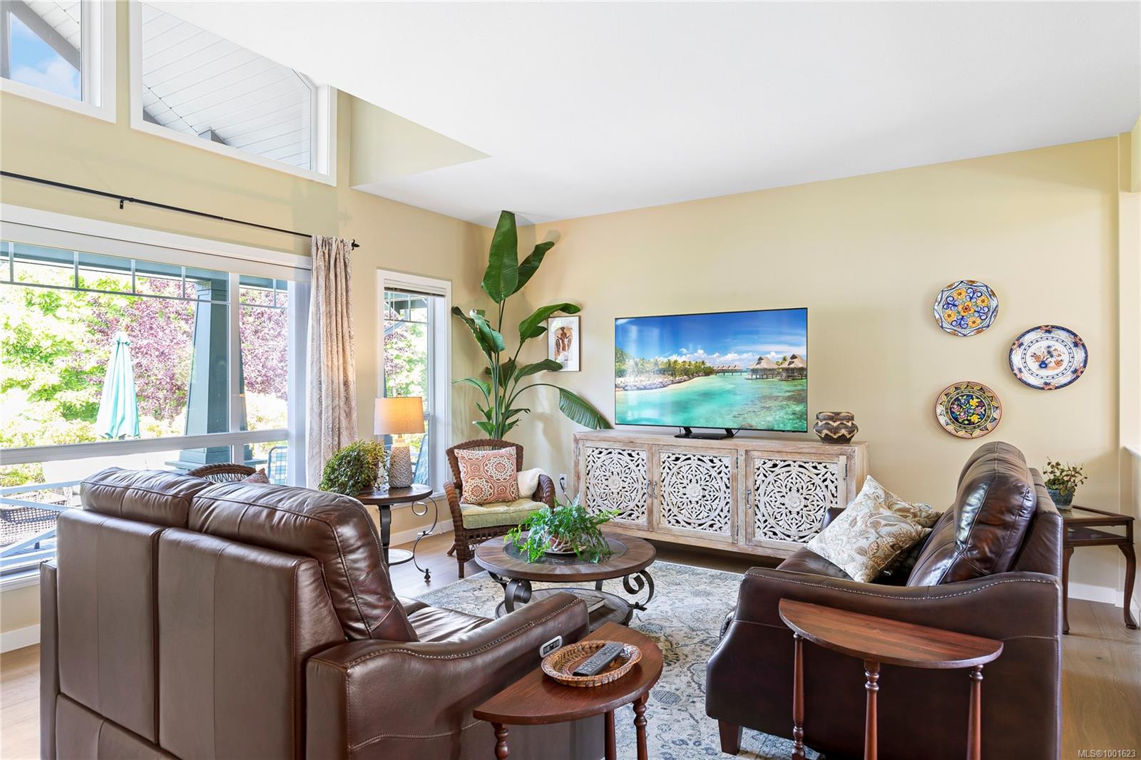 $998,800 - 604 LaCouvee Way<br>British Columbia, V9K 2S1