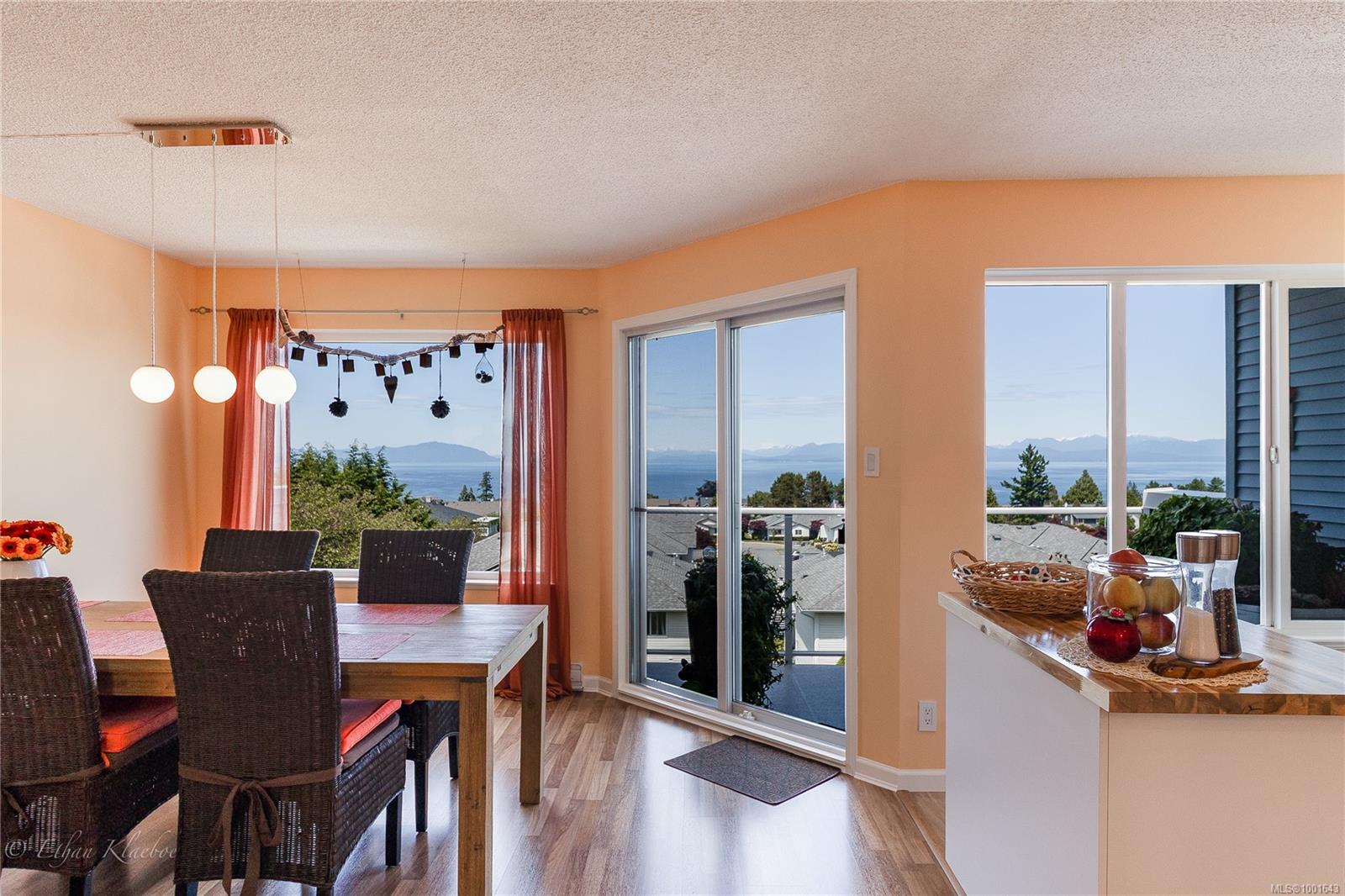 $494,000 - 6231 Blueback Rd<br>British Columbia, V9V 1J3