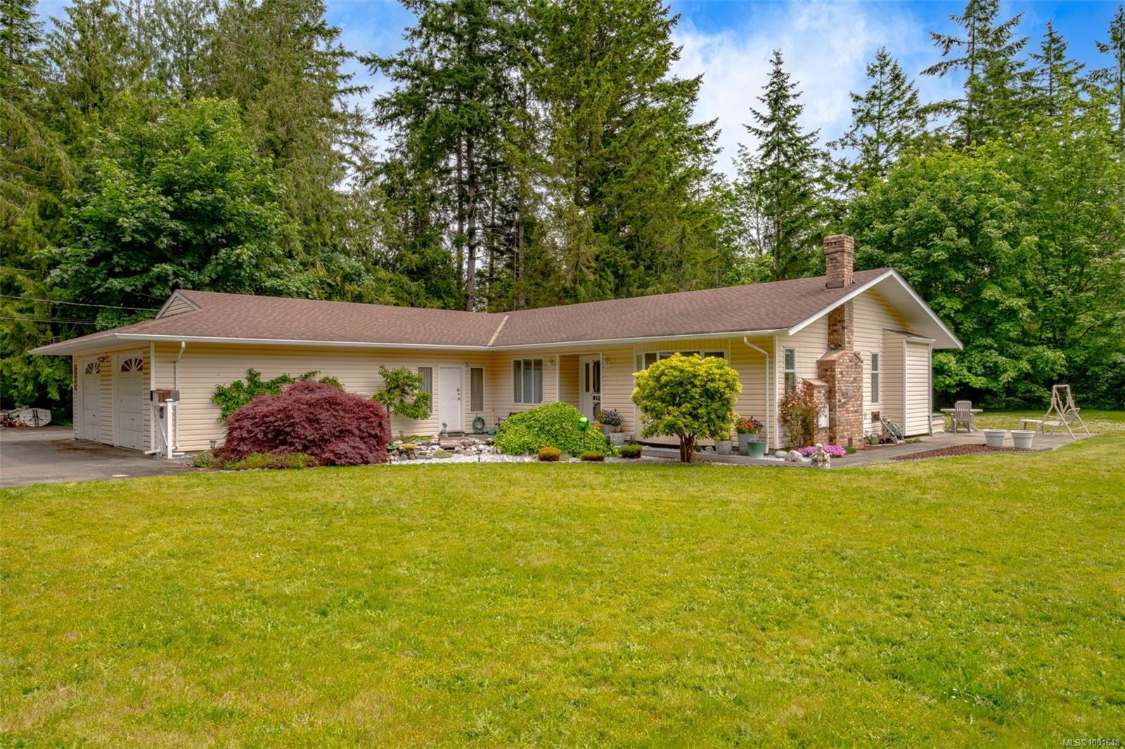 $1,199,900 - 1760 Woobank Rd<br>British Columbia, V9X 1G8