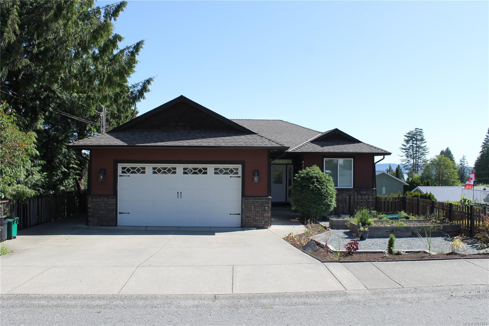 $1,099,900 - 431 Davis Rd<br>British Columbia, V9G 1V5