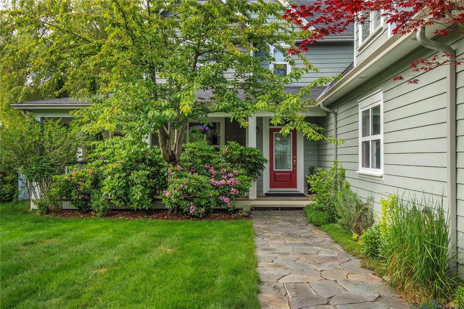 $1,679,000 - 288 Twillingate Rd<br>British Columbia, V9W 1V2