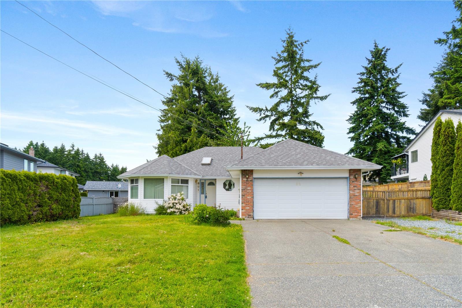 $679,000 - 891 Cameron Way<br>British Columbia, V9G 1N6