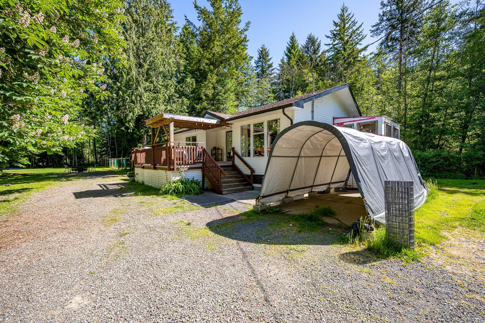 $949,000 - 7608 Island Hwy<br>British Columbia, V9J 1G3