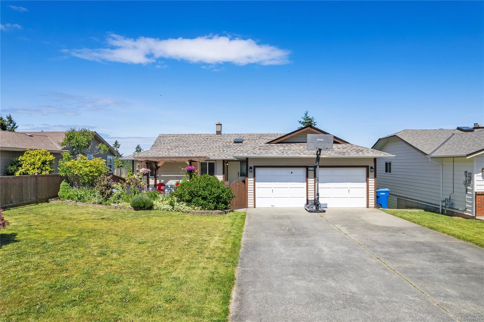2176 Michigan Way, Na South Jingle Pot real estate property for sale in Nanaimo British Columbia, V9R 6S1