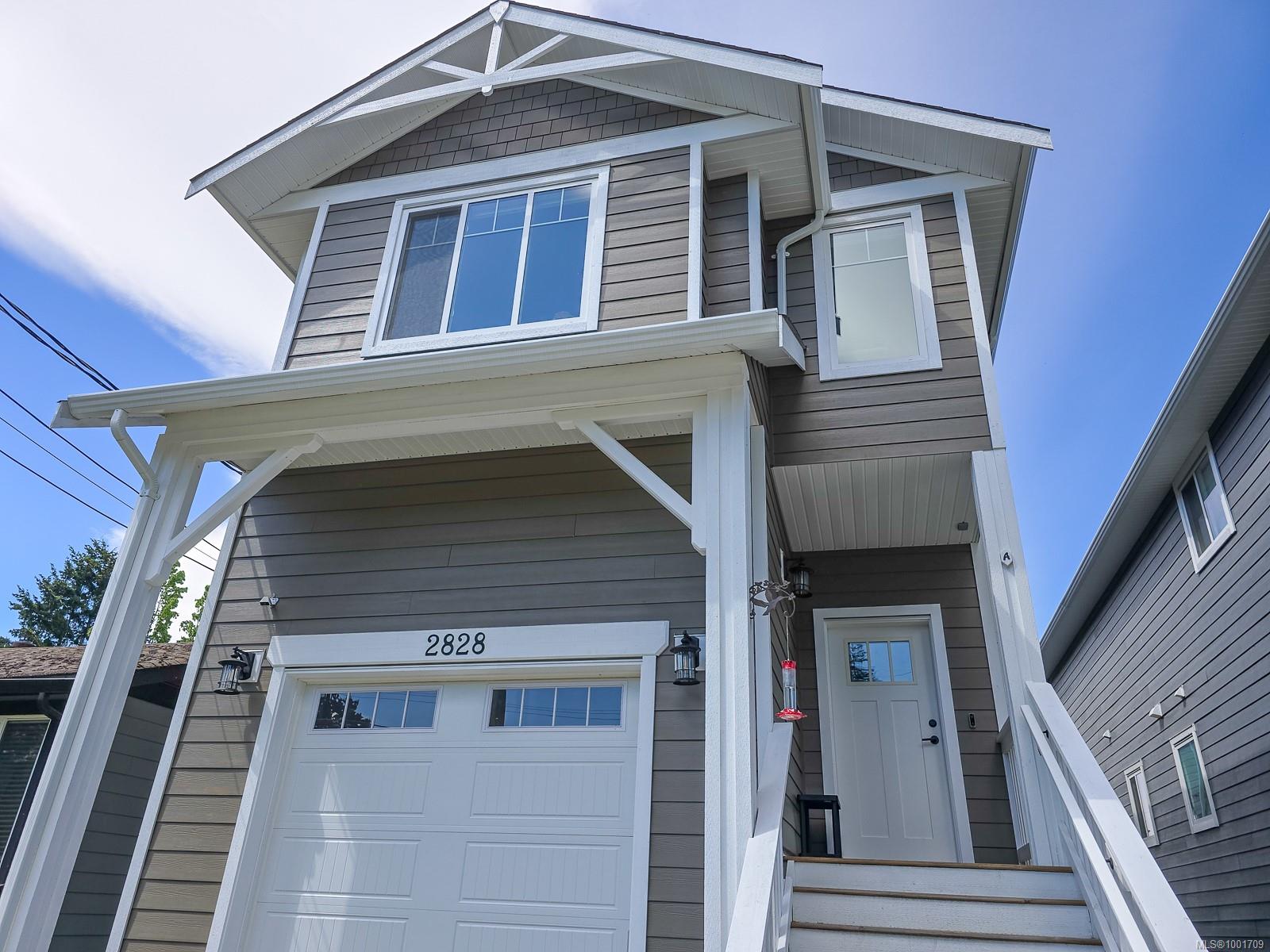$999,999 - 2828 Maryport Ave<br>British Columbia, V0R 1S0