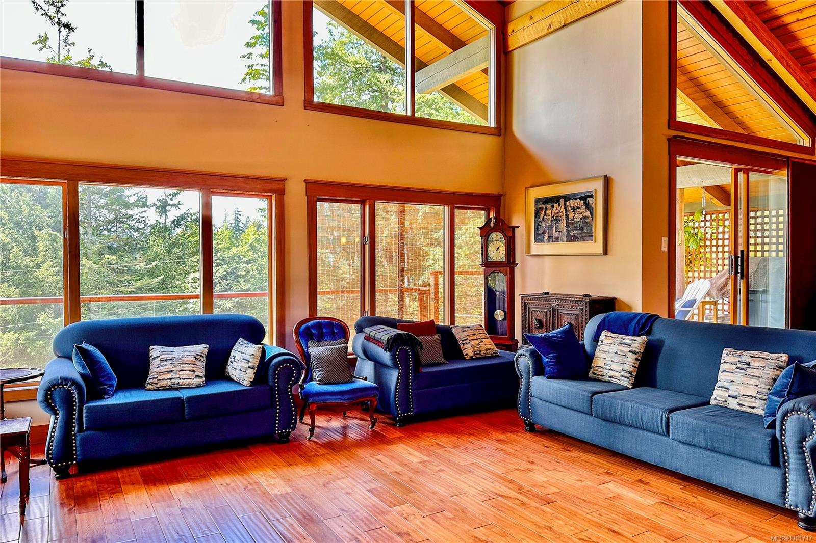 $959,000 - 784 Cliffe Rd<br>British Columbia, V0P 1H0