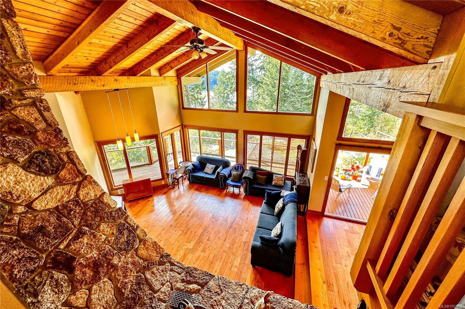 $959,000 - 784 Cliffe Rd<br>British Columbia, V0P 1H0