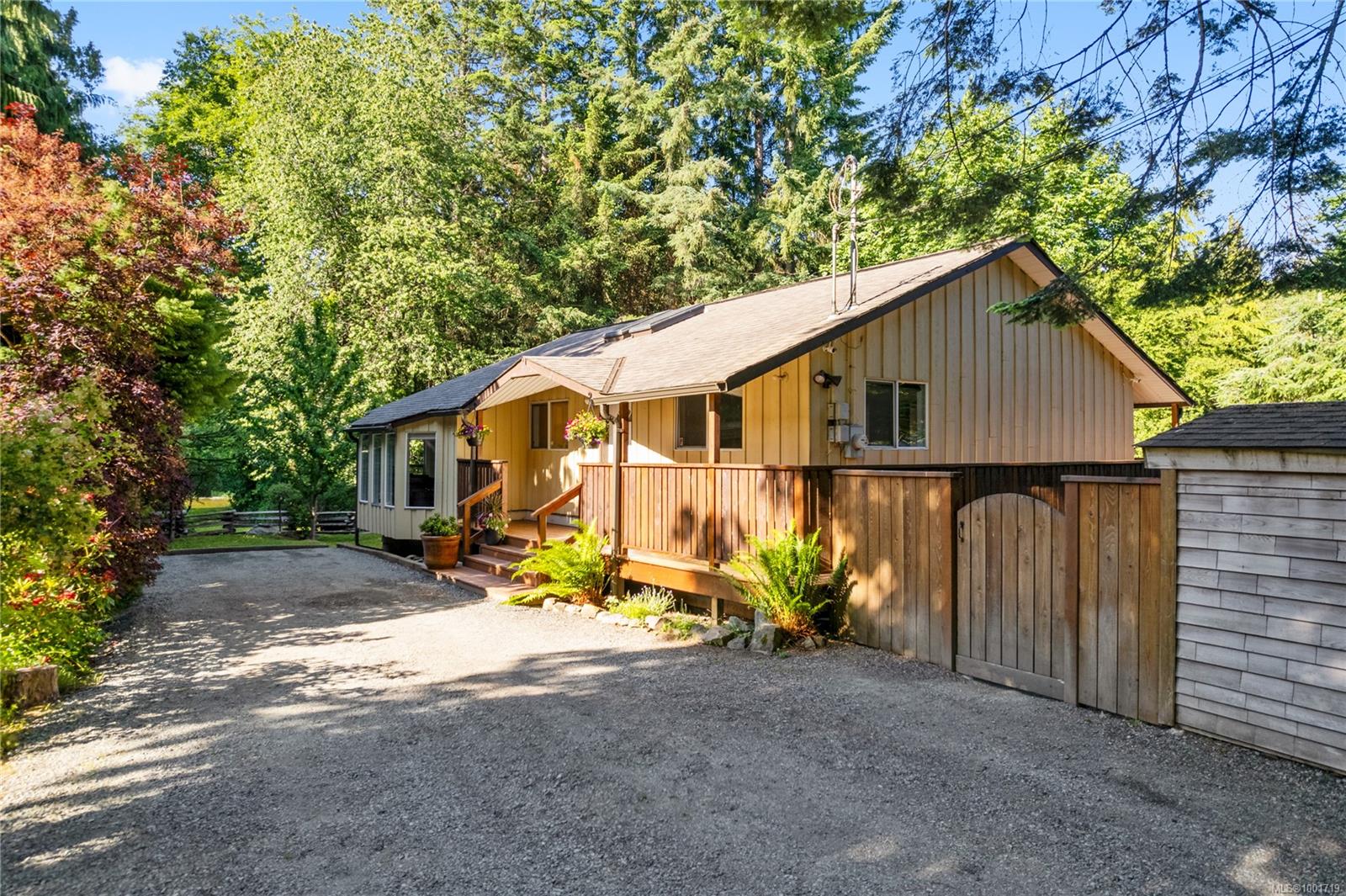 1676 Wilkinson Rd, Na Cedar real estate property for sale in Nanaimo British Columbia, V9X 1V6