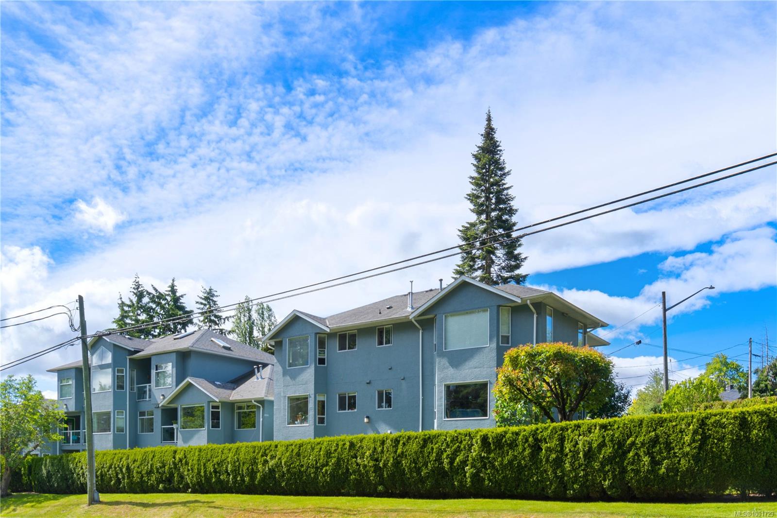 $499,900 - 2 Doric Ave<br>British Columbia, V9R 3N1