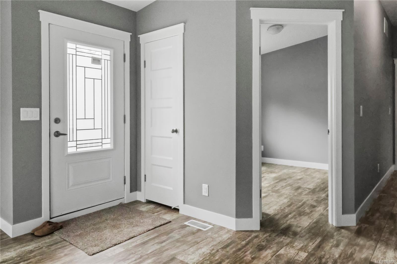 $474,900 - 6325 Metral Dr<br>British Columbia, V9T 6P9