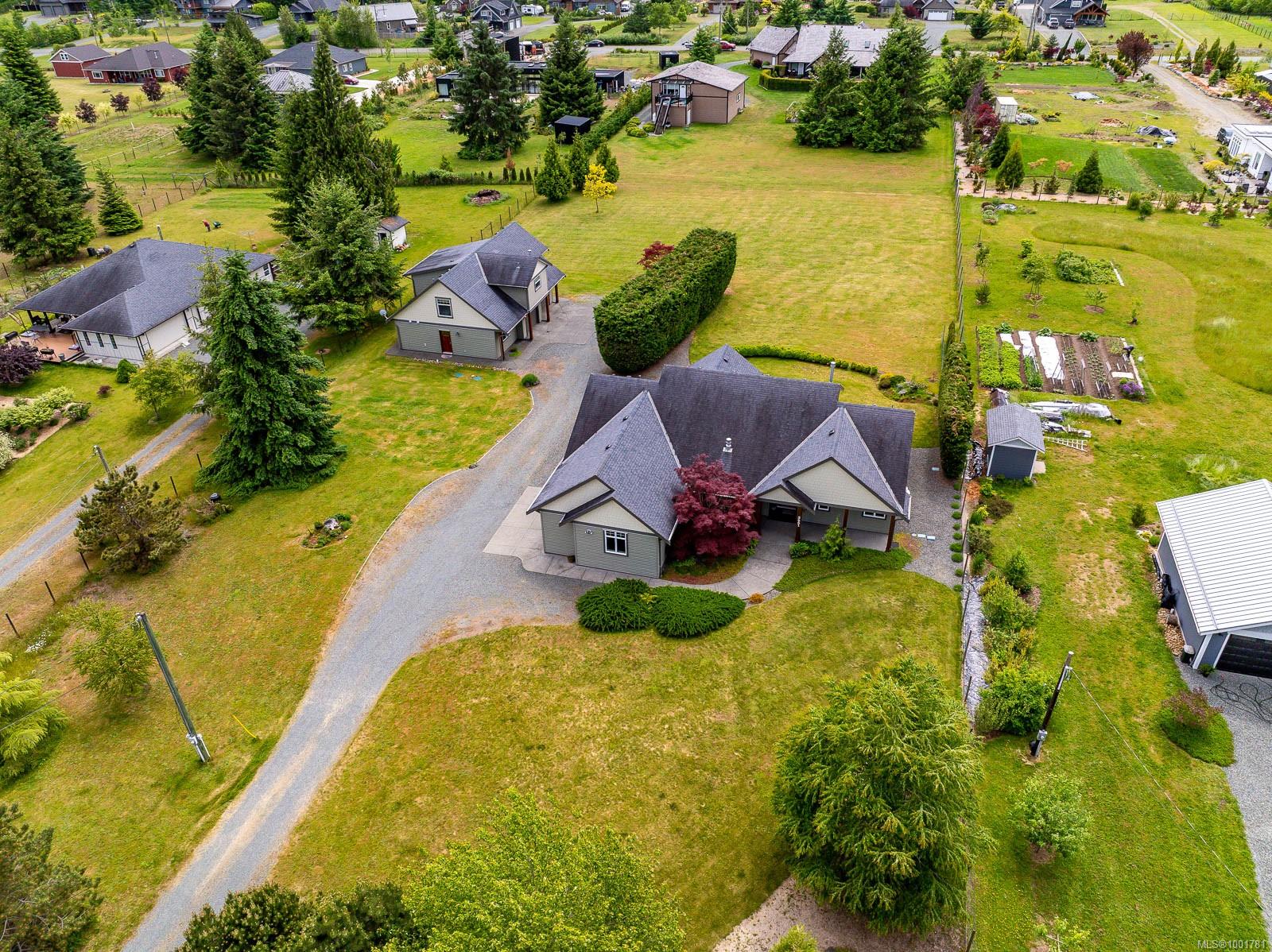 $1,545,000 - 3661 Cameron Rd<br>British Columbia, V9N 9R5