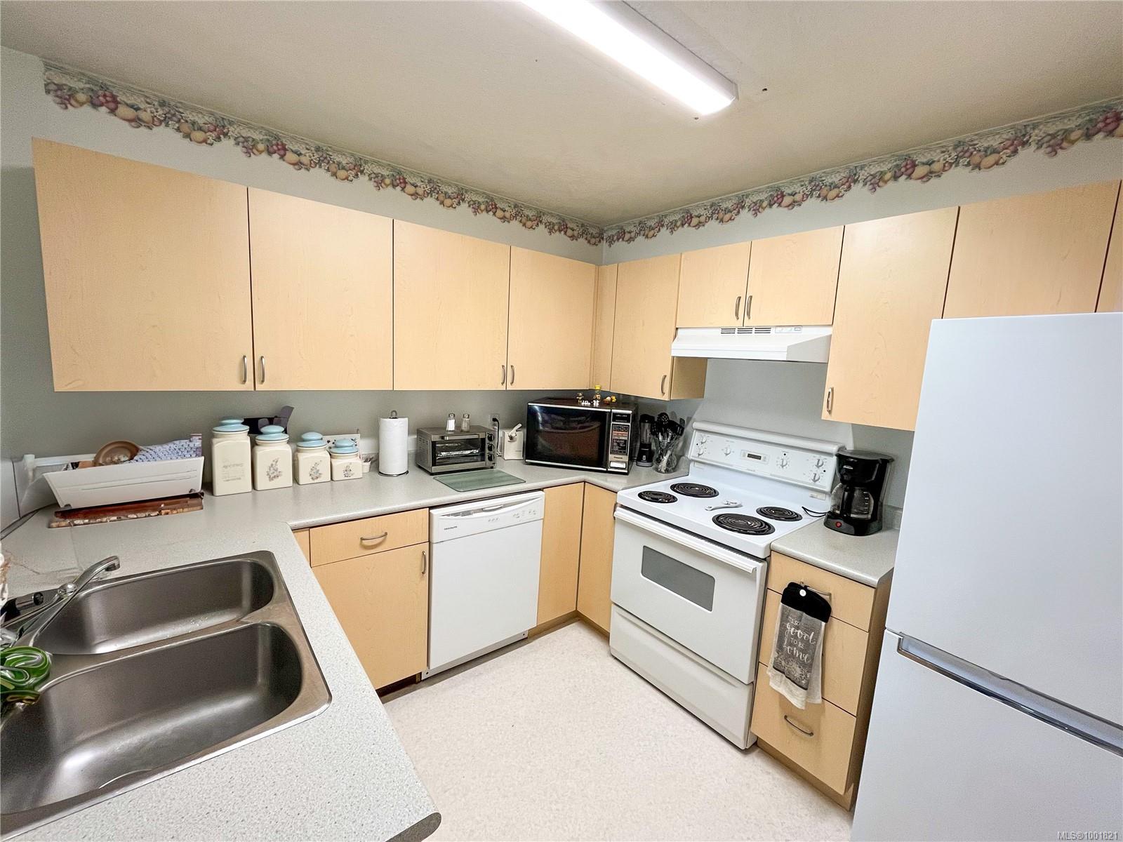 $219,900 - 3855 11th Ave<br>British Columbia, V9Y 4Z2