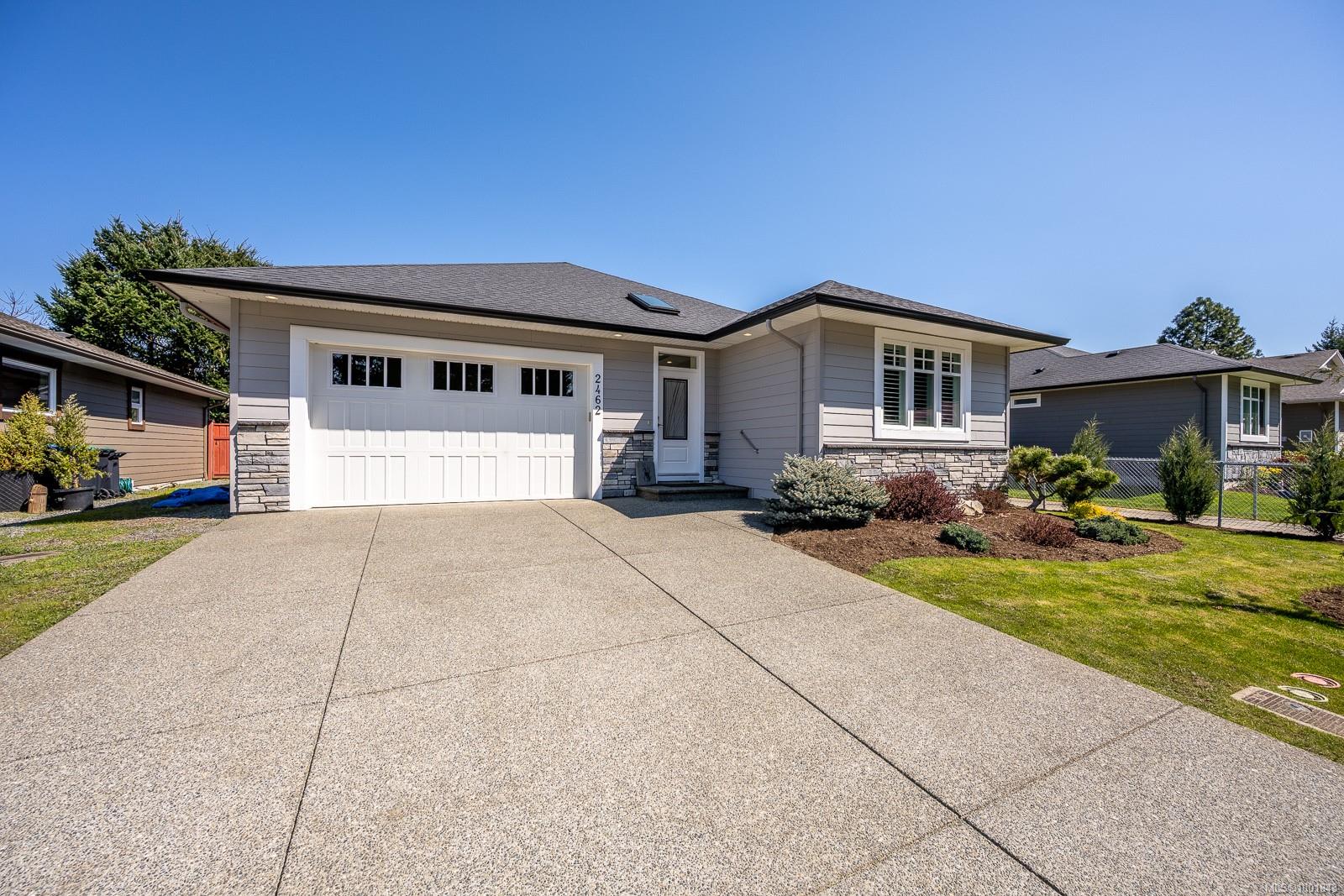 $925,000 - 2462 Dakota Pl<br>British Columbia, V9M 0B9