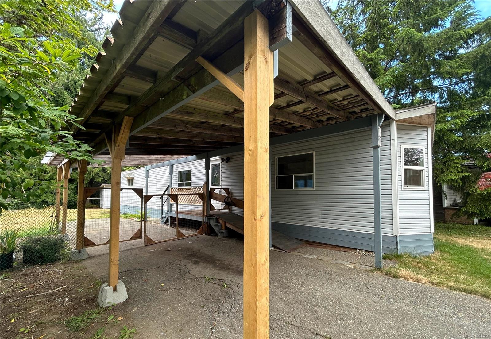 $299,900 - 1120 Shawnigan-Mill Bay Rd<br>British Columbia, V0R 2P2