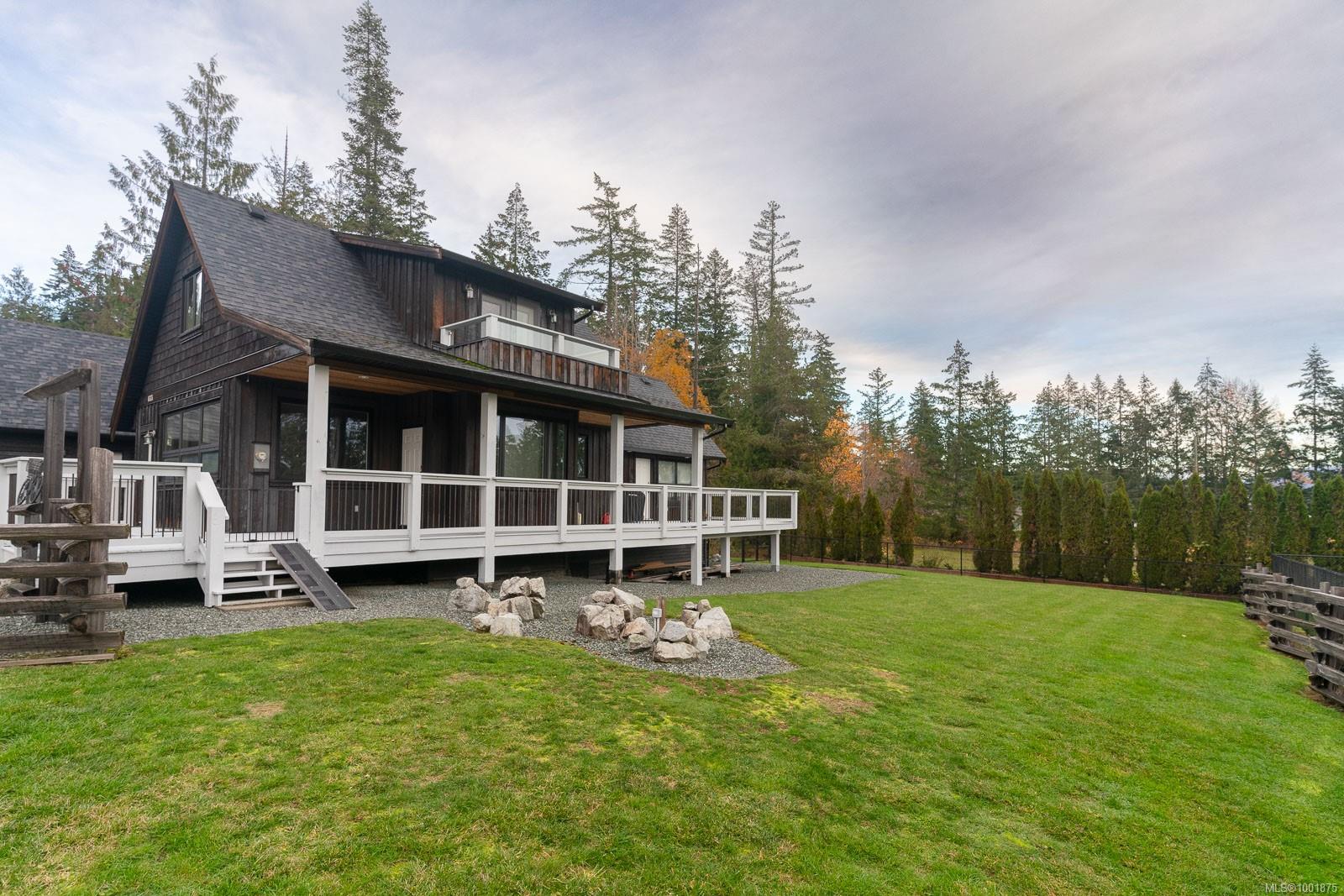 $1,238,880 - 6373 Salal Rd<br>British Columbia, V9Y 8Z3