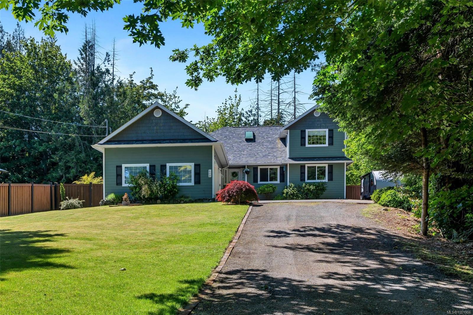$1,150,000 - 608 Noowick Rd<br>British Columbia, V0R 2P4