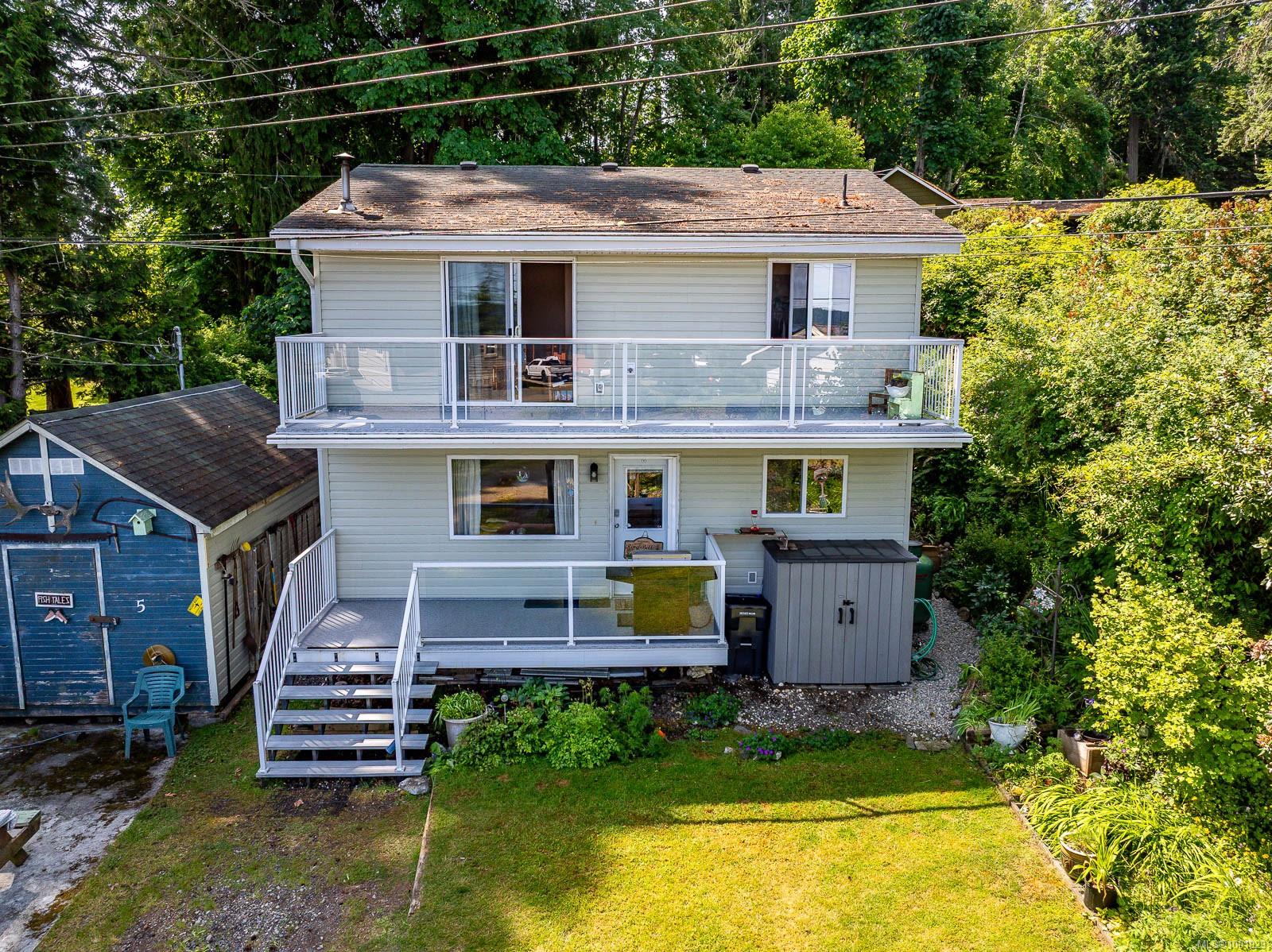 $795,000 - 6919 Island Hwy<br>British Columbia, V0R 1G0