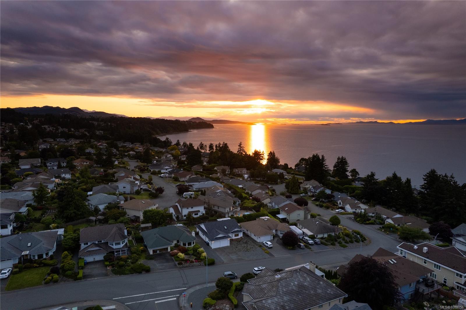 $899,900 - 5369 Williamson Rd<br>British Columbia, V9V 1J9