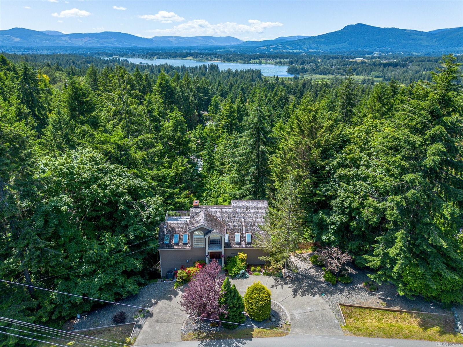 $1,040,000 - 6488 Nevilane Dr<br>British Columbia, V9L 5S6