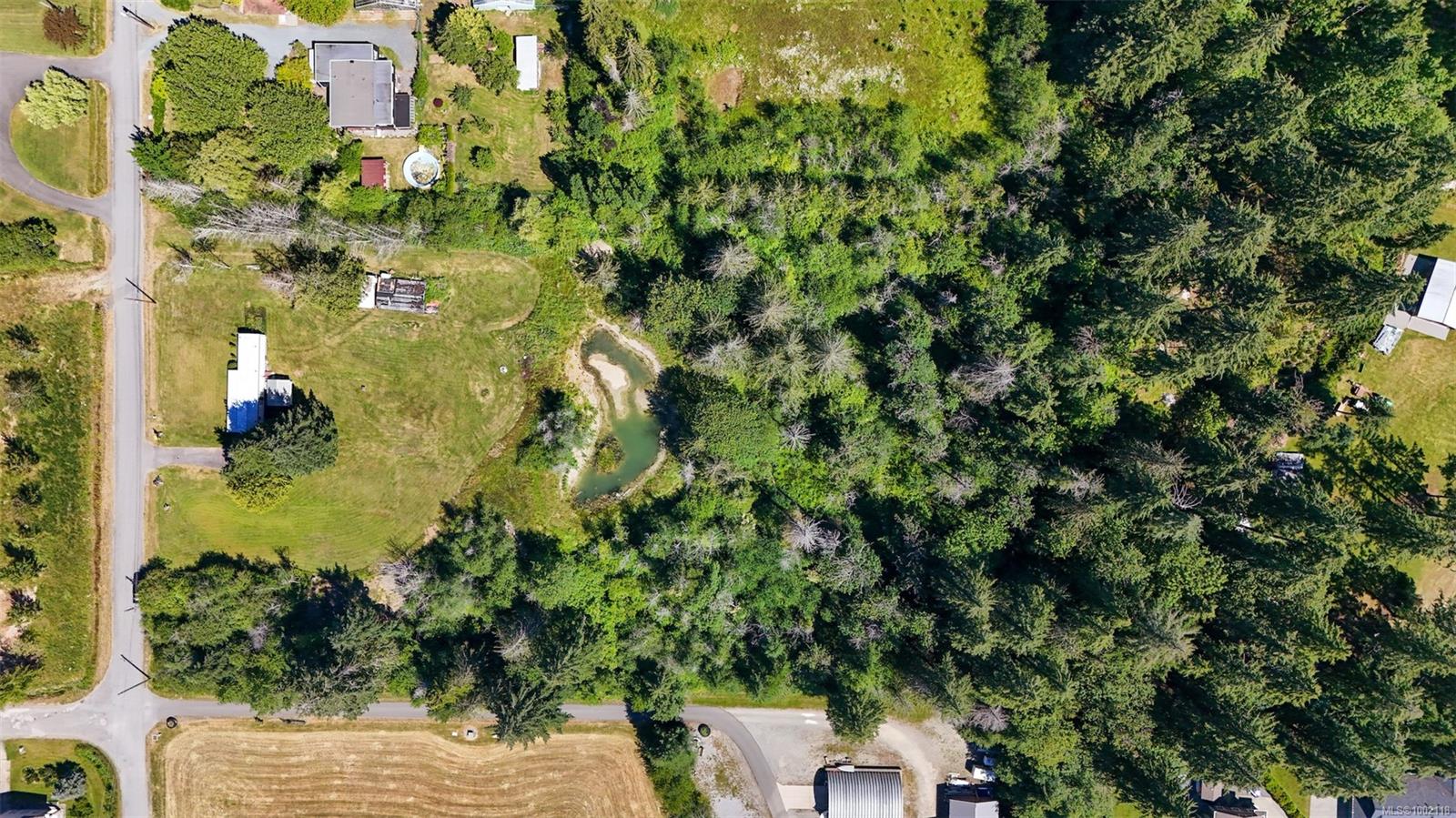 $774,888 - 5611 Strick Rd<br>British Columbia, V9Y 8W4