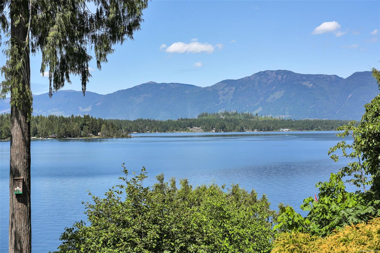 10124 Stirling Arm Cres, (PA Sproat Lake) Port Alberni British Columbia, V9Y 9C6 $1,849,900