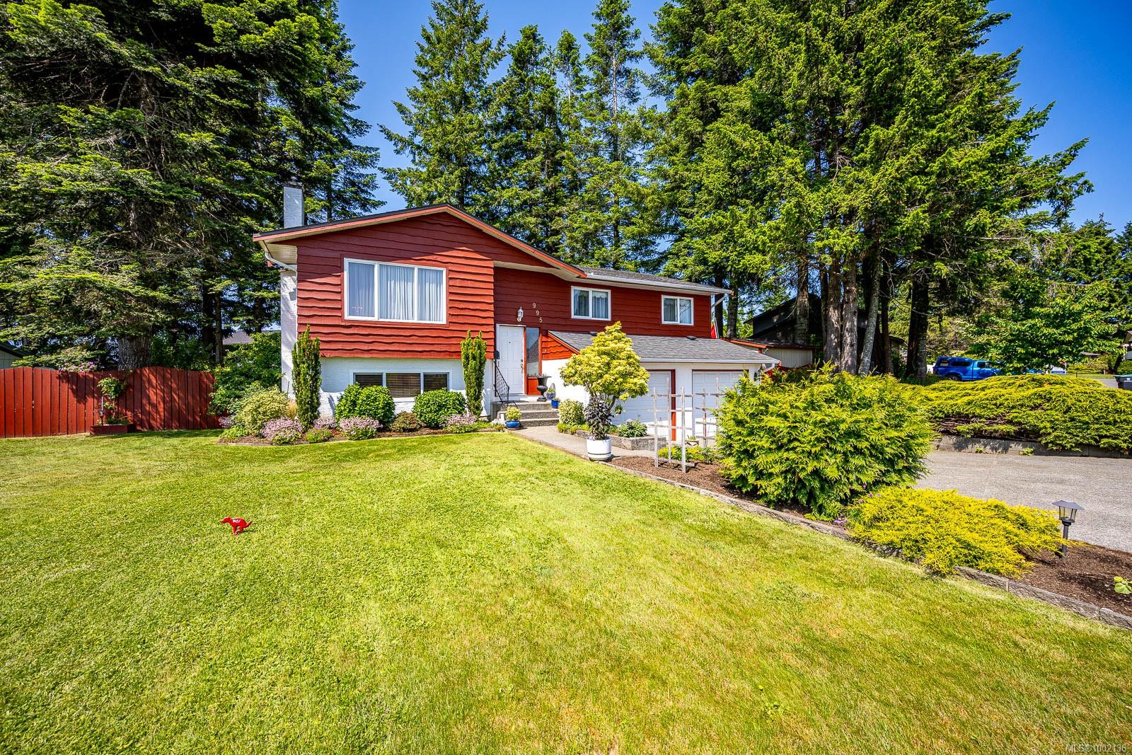 $949,000 - 995 Mantle Dr<br>British Columbia, V9N 7H3