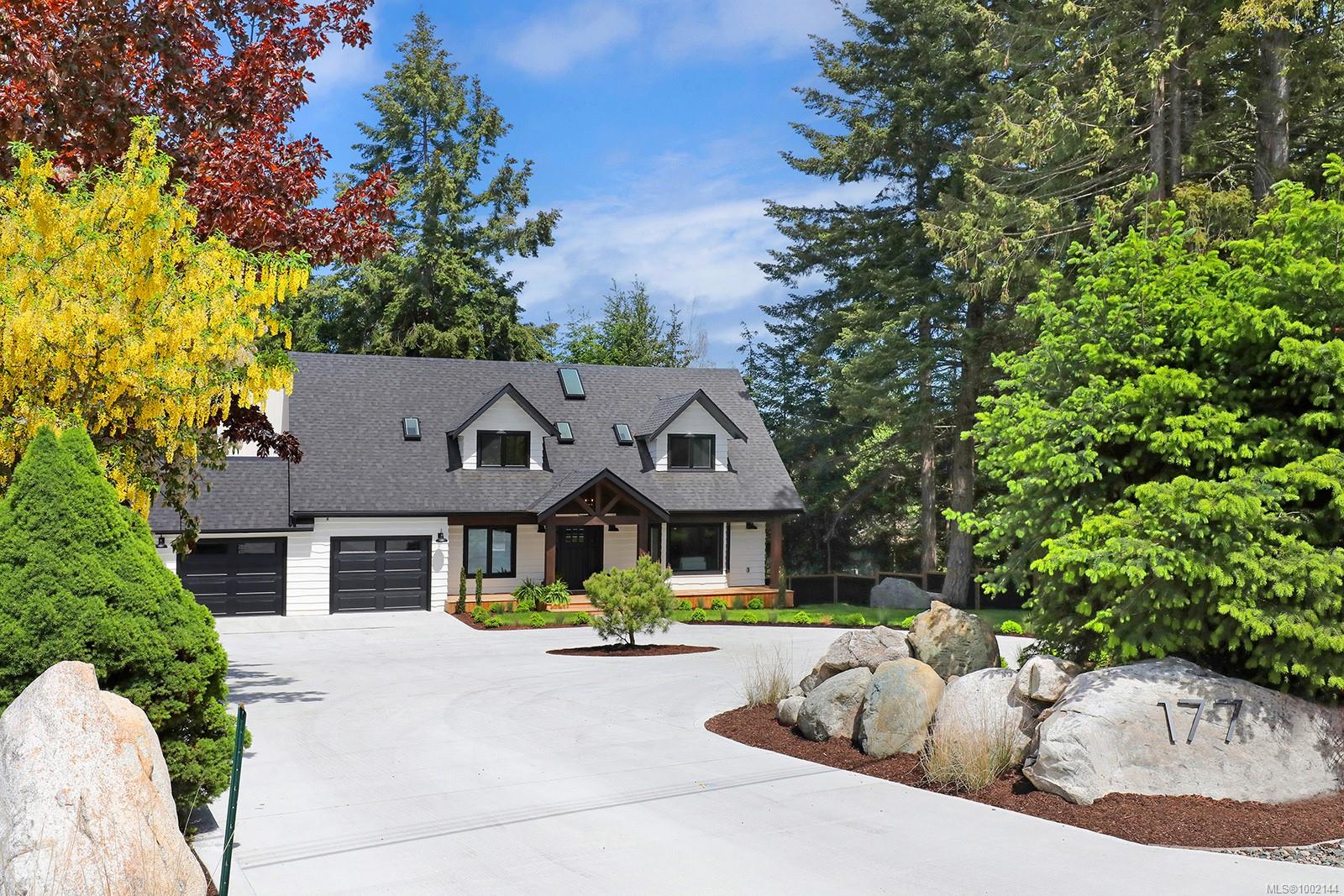 $2,249,000 - 177 Sunningdale Rd<br>British Columbia, V9K 1L1