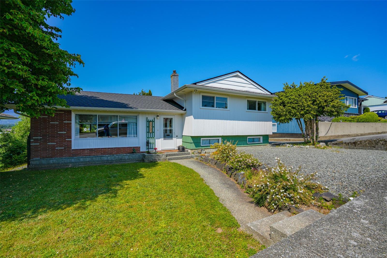 $515,000 - 3771 Exton St<br>British Columbia, V9Y 3Y1