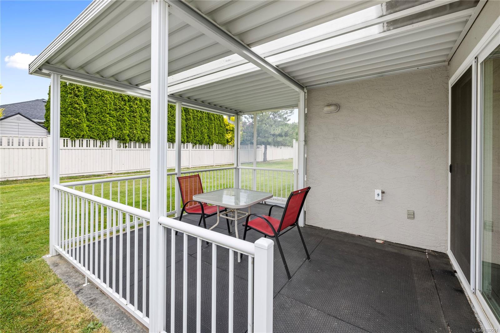 $665,000 - 5964 Primrose Dr<br>British Columbia, V9T 6B8