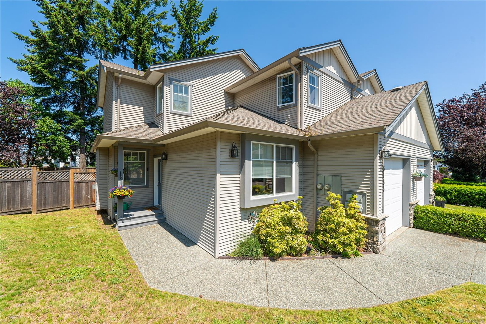 $689,900 - 6188 Clayburn Pl<br>British Columbia, V9V 1V2