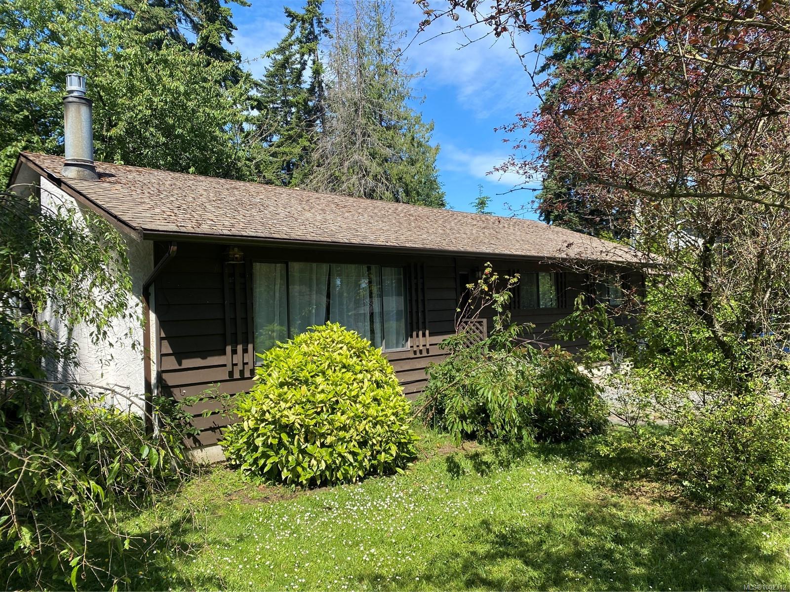 $629,900 - 203 Cadboro Pl<br>British Columbia, V9R 6J3