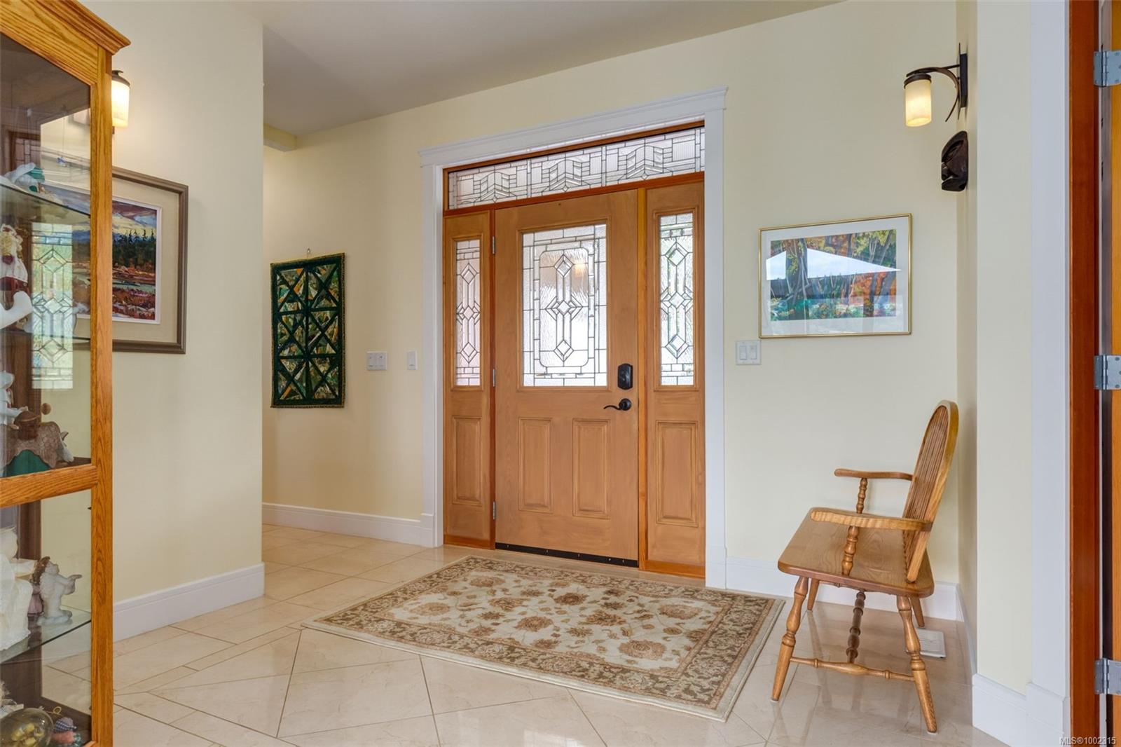$1,175,000 - 4911 Denford Pl<br>British Columbia, V9V 1R3