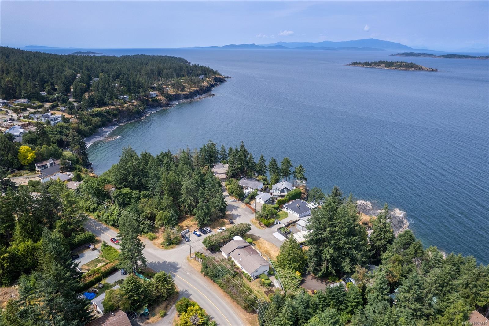 $1,075,000 - 3022 Park Pl<br>British Columbia, V9P 9J3