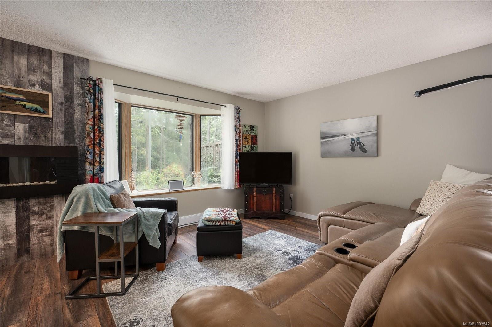 $698,000 - 6064 Nelson Rd<br>British Columbia, V9T 5N8