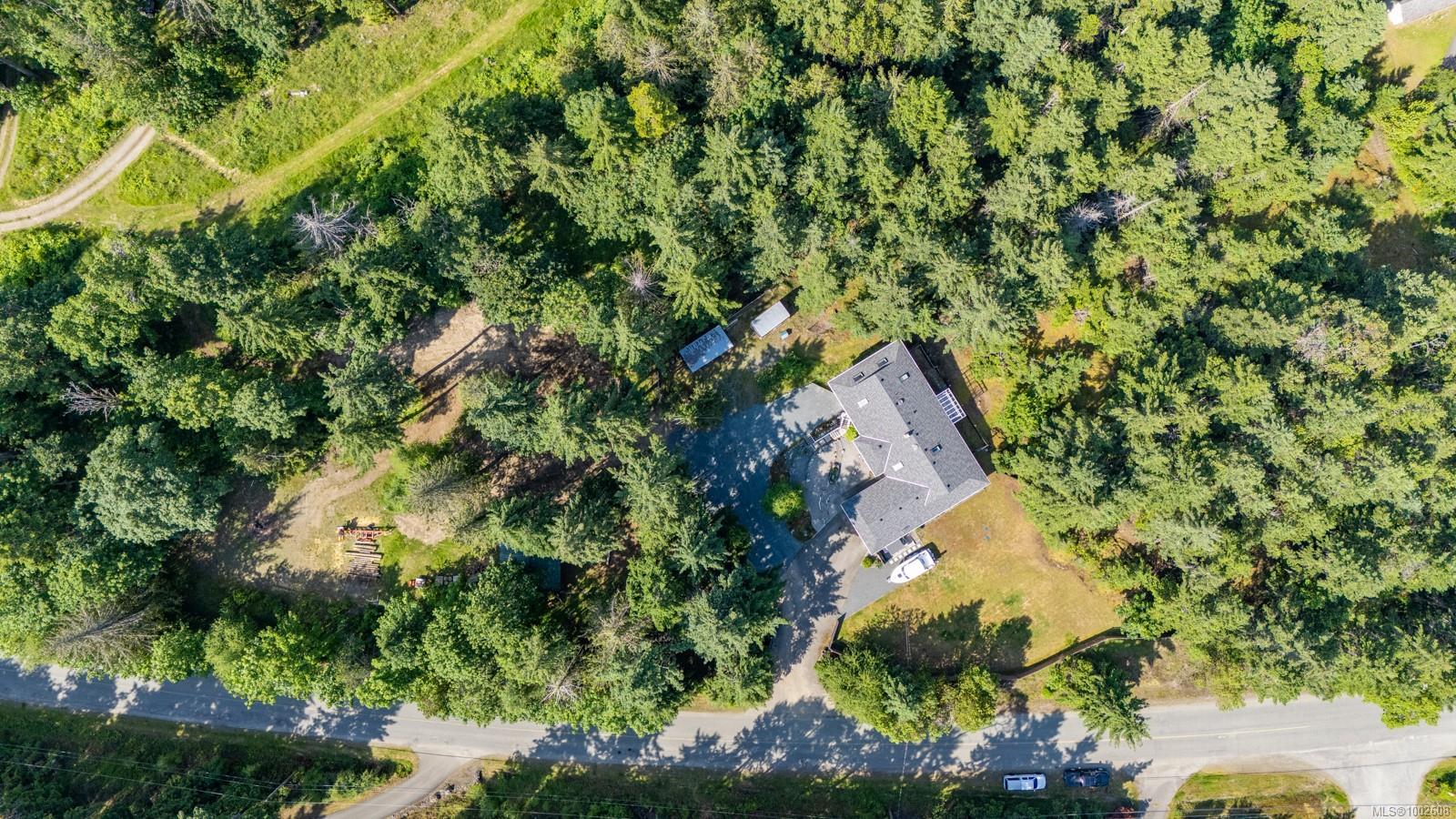 $1,099,999 - 1935 Morello Rd<br>British Columbia, V9P 9B1